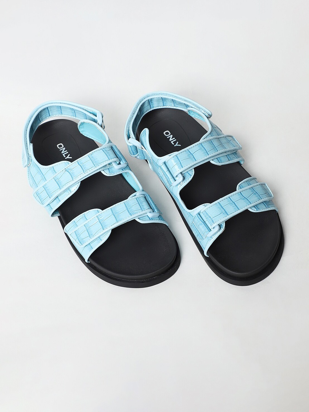 

ONLY Women Blue Textured Flats