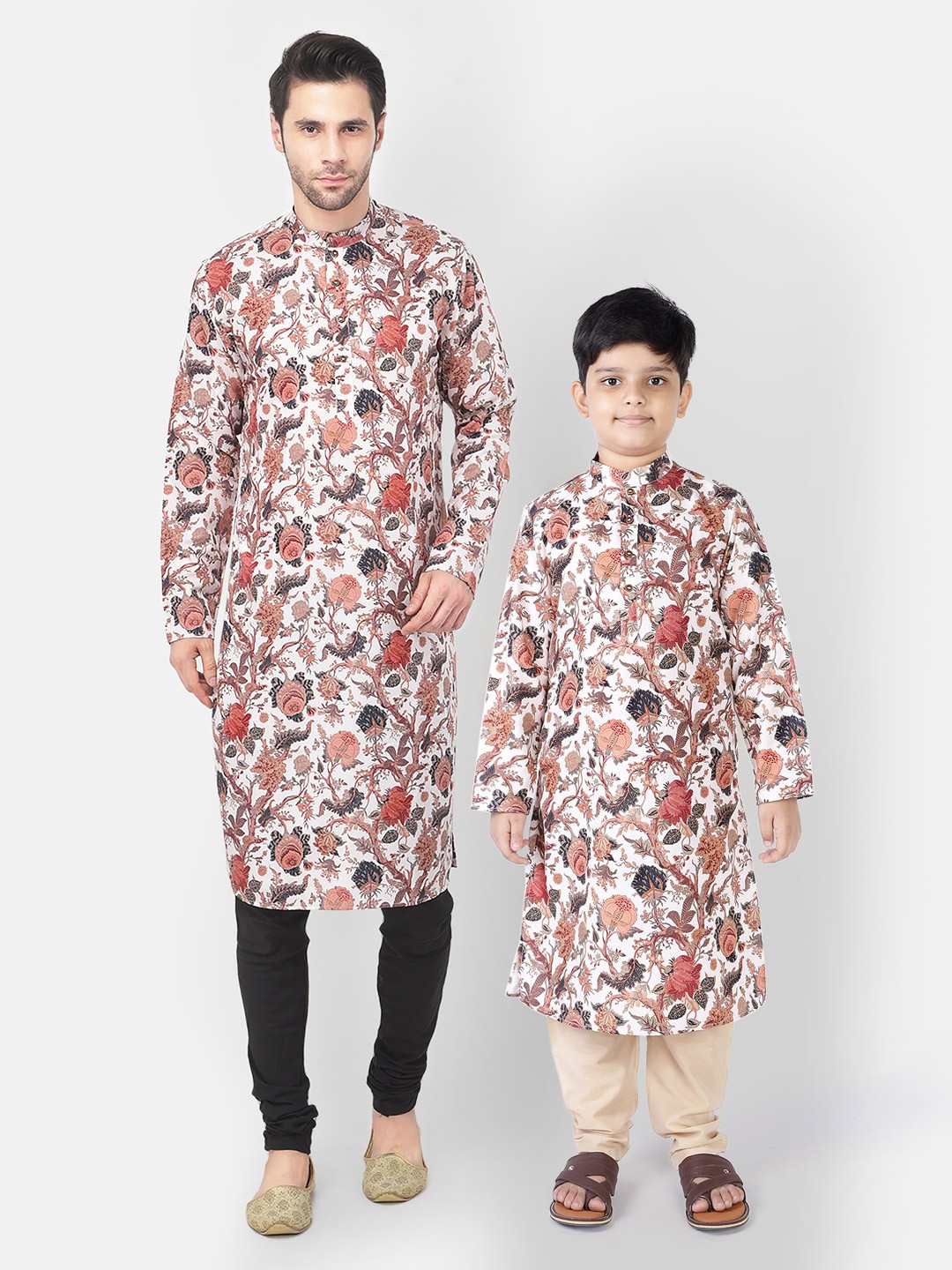 

TABARD Men White & Pink Floral Printed Kurta