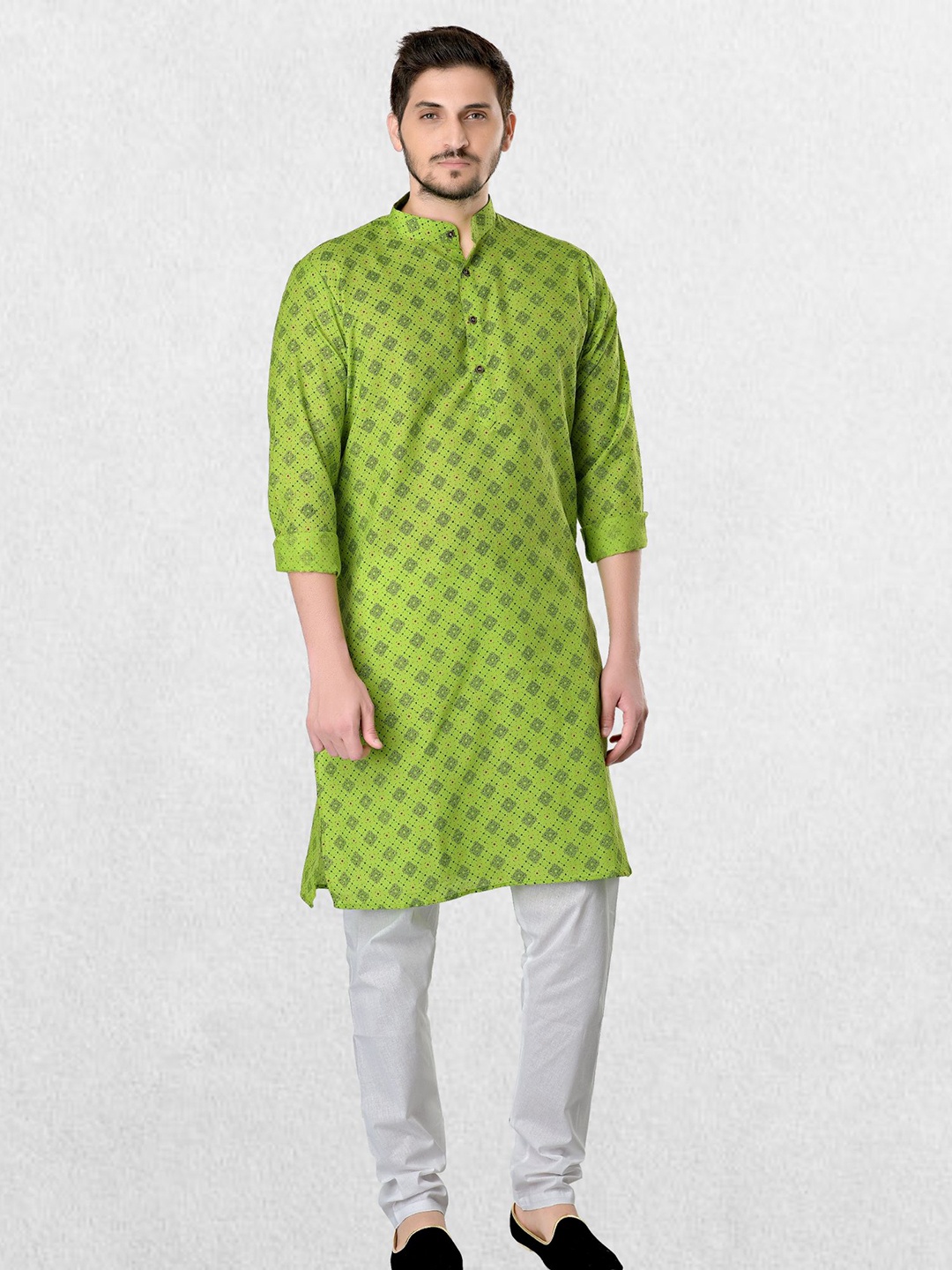 

SHIWAM ETHNIX Men Green Geometric Printed Regular Straight Cotton Kurta