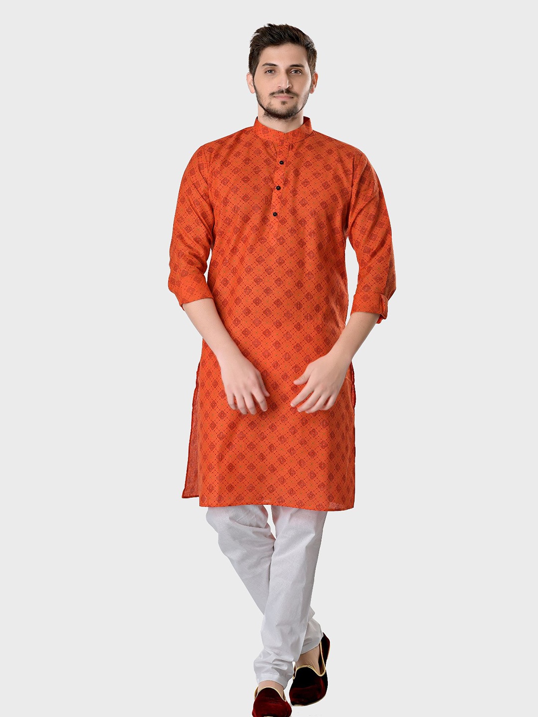 

SHIWAM ETHNIX Men Orange Geometric Printed Regular Straight Cotton Kurta