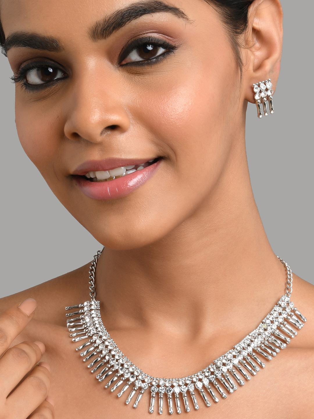 

Fida Silver Rhodium-Plated American Diamond Studded Jewellery Set