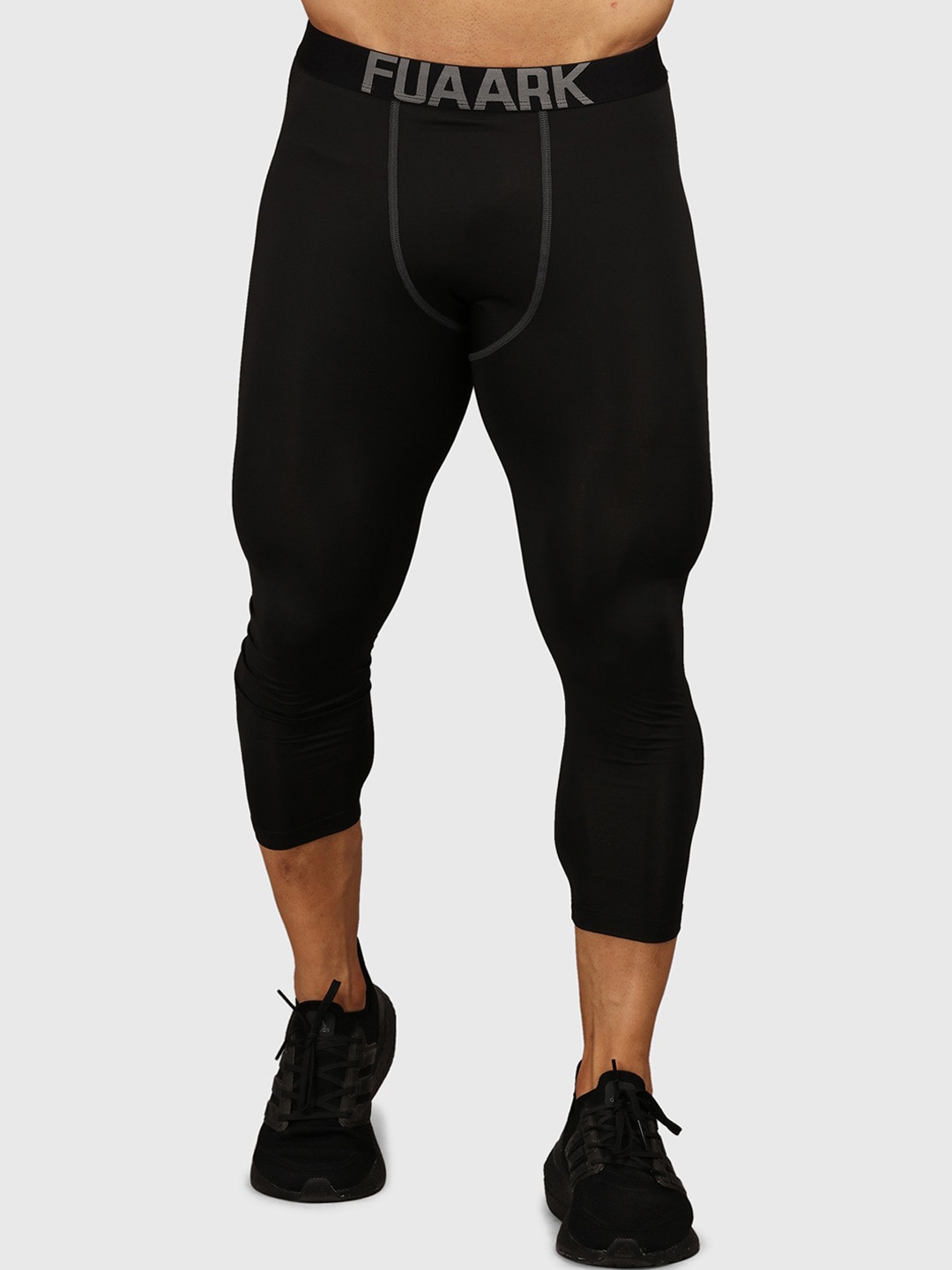 

FUAARK Men Black Compression Solid Tights