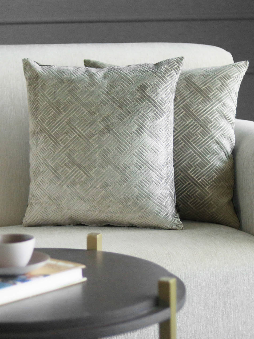 

GM Grey Set of 2 Geometric Velvet Square Cushion Covers