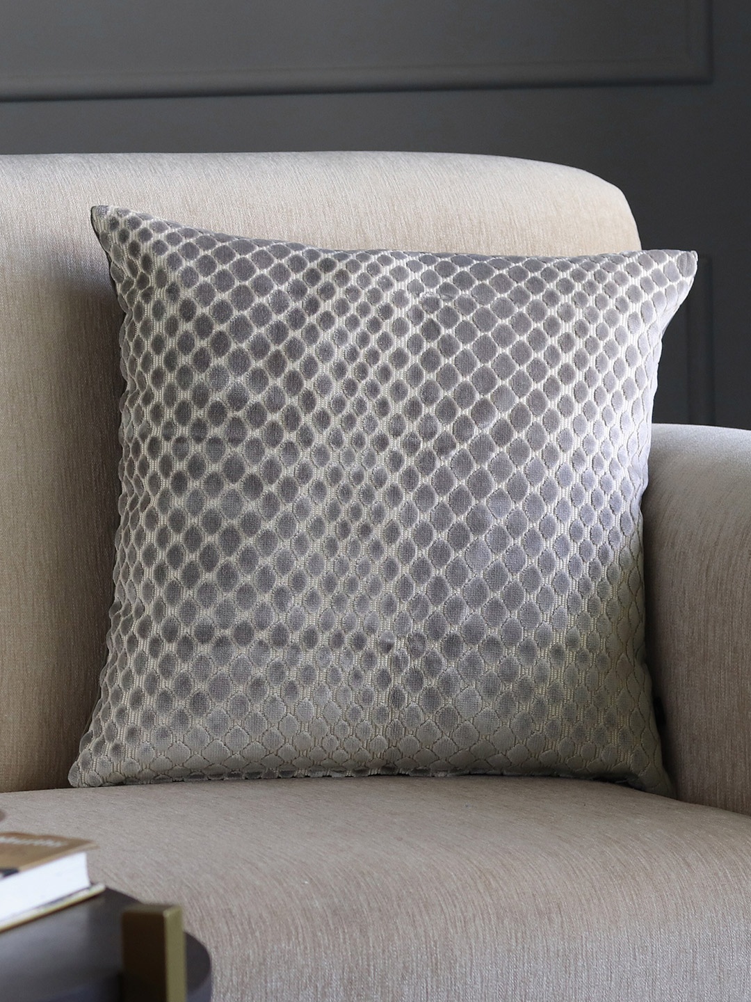 

GM Grey Geometric Square Cushion Covers