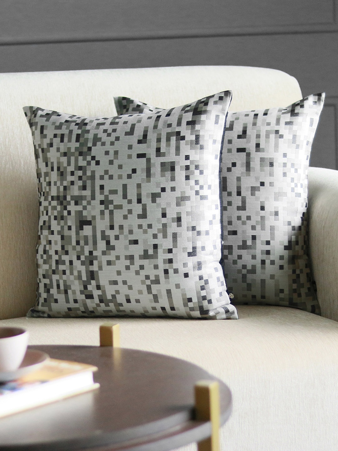 

GM Black & Grey Set of 2 Abstract Square Cushion Covers