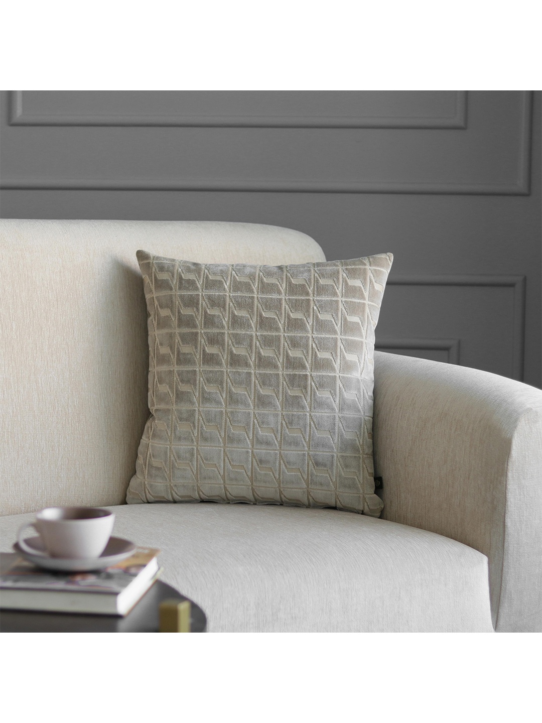 

GM Beige & Grey Geometric Velvet Square Cushion Covers