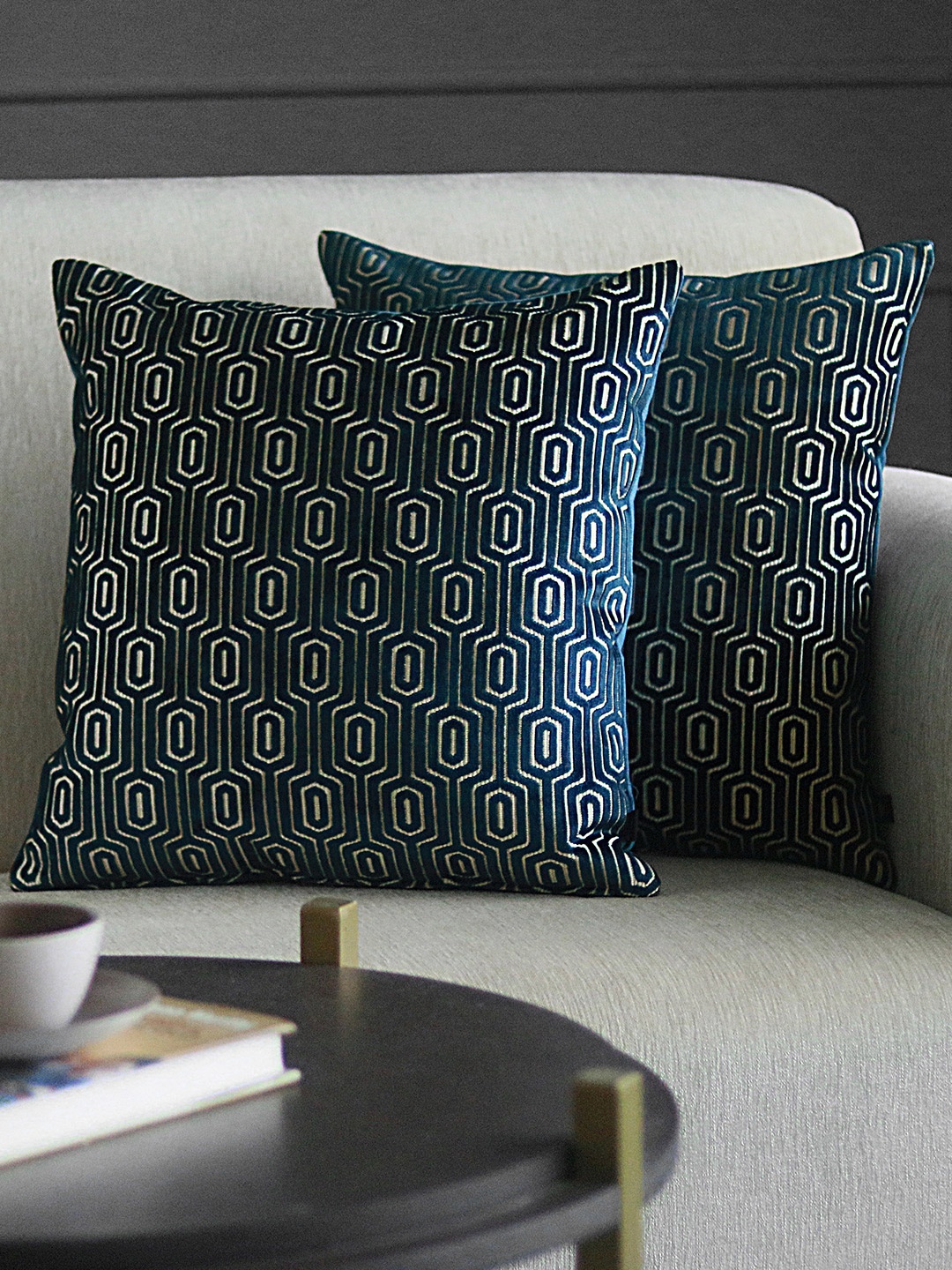 

GM Teal & Silver-Toned Set of 2 Geometric Velvet Square Cushion Covers