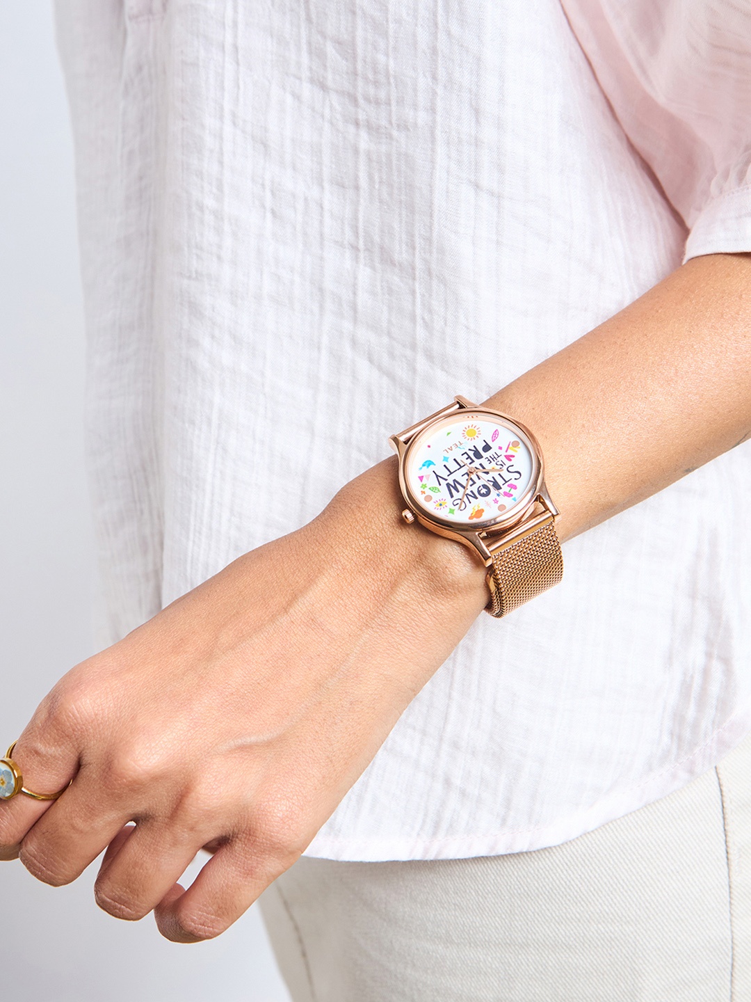 

TEAL BY CHUMBAK Women White Brass Printed Dial & Rose Gold-Plated Bracelet Style Straps Analogue Watch