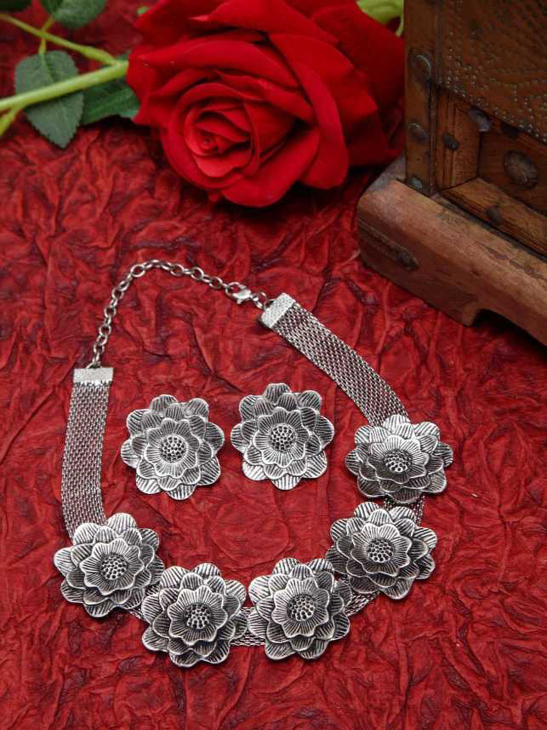

Vembley Women Silver-Plated Combo Of Jhumki and Jewellery Set