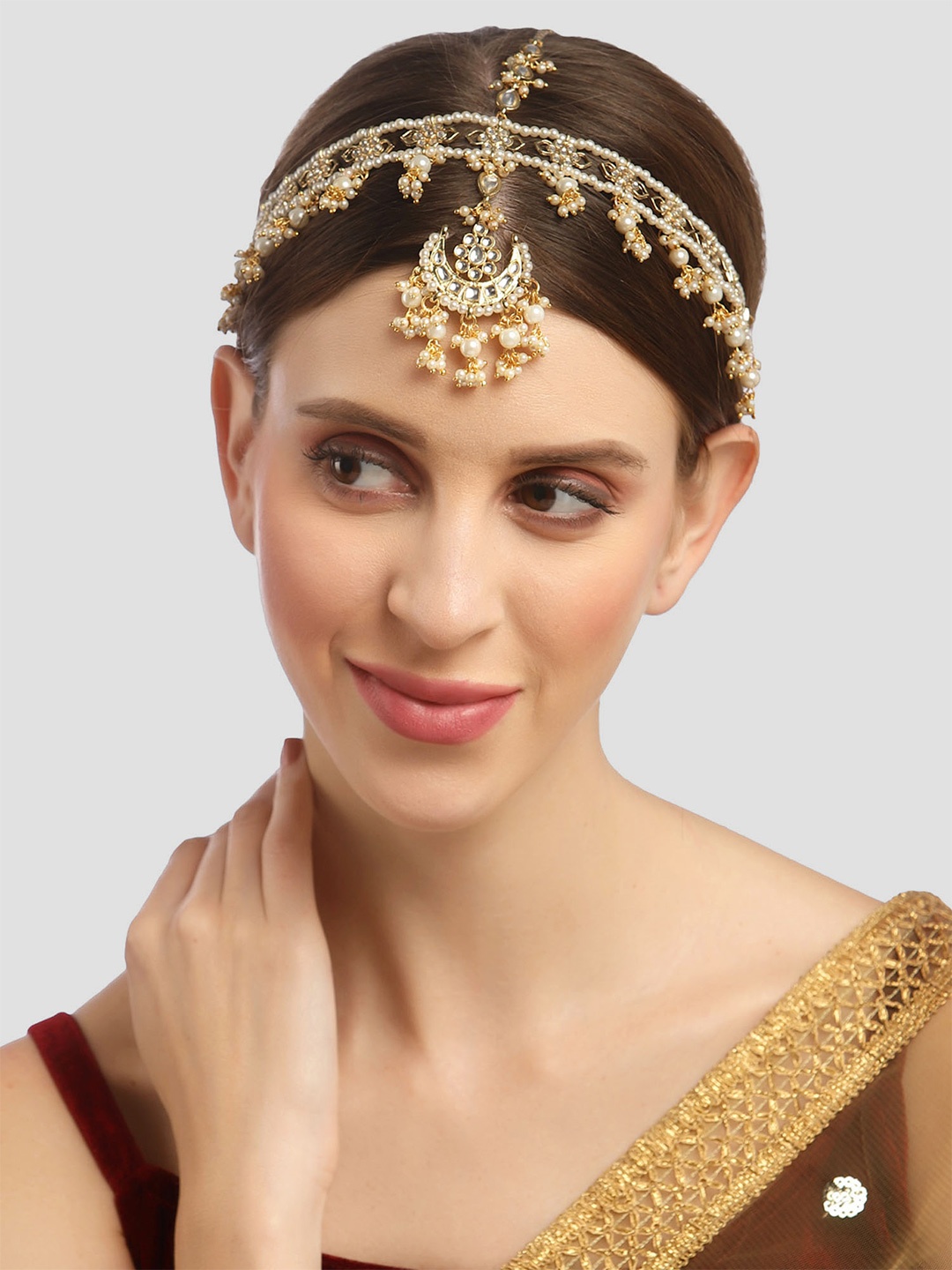 

KARATCART Gold-Plated White Kundan-Studded & Pearl Beaded Mathapatti