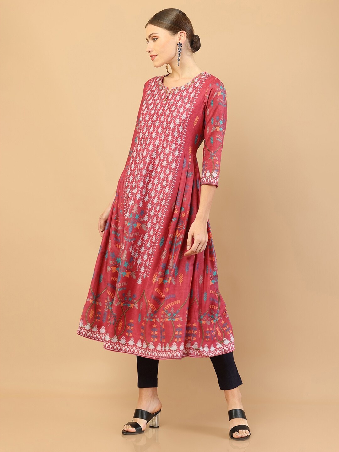 

Soch Women Red & White Ethnic Motifs Printed Kurta