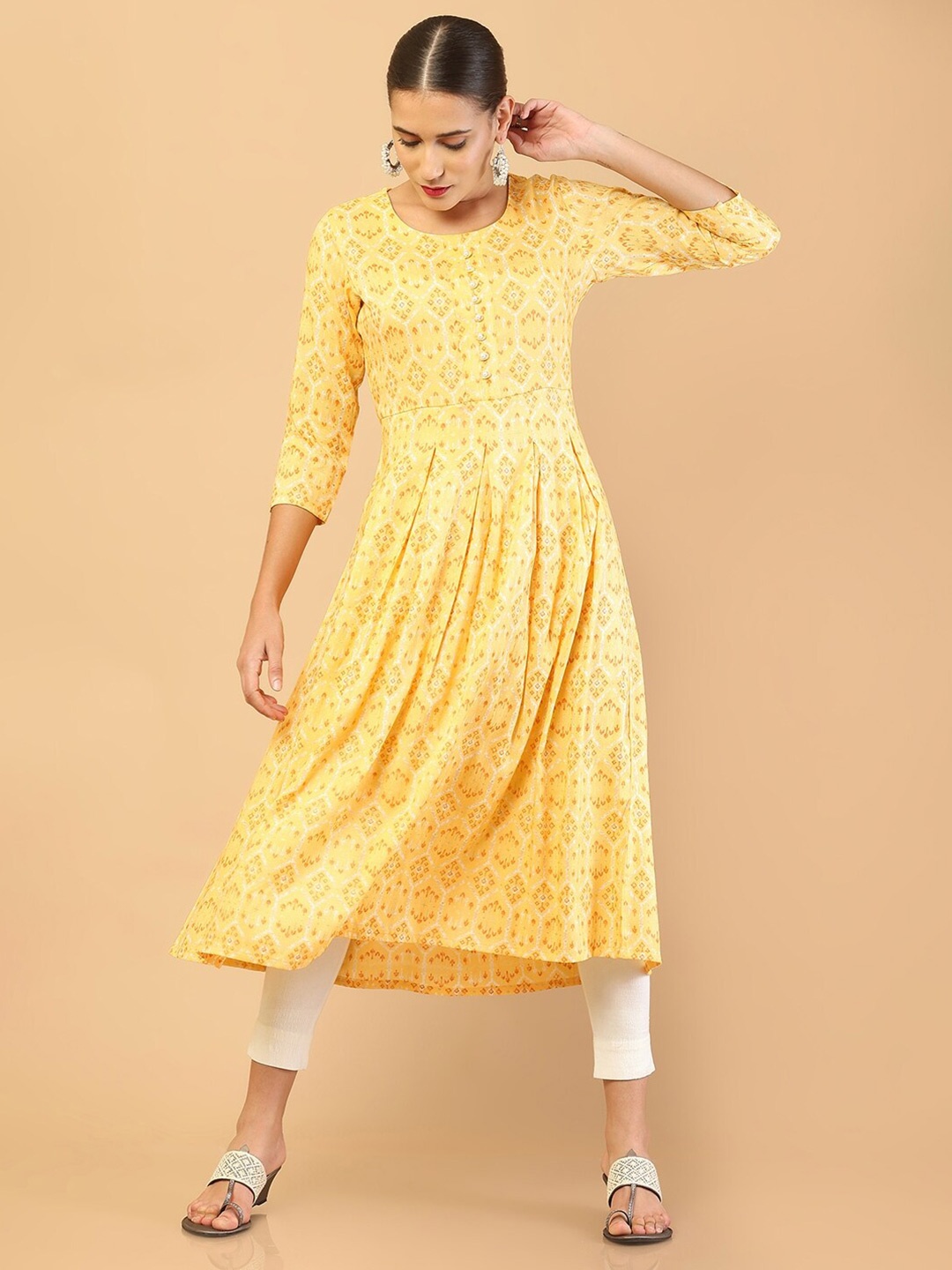 

Soch Women Yellow & White Ethnic Motifs Printed Anarkali Kurta
