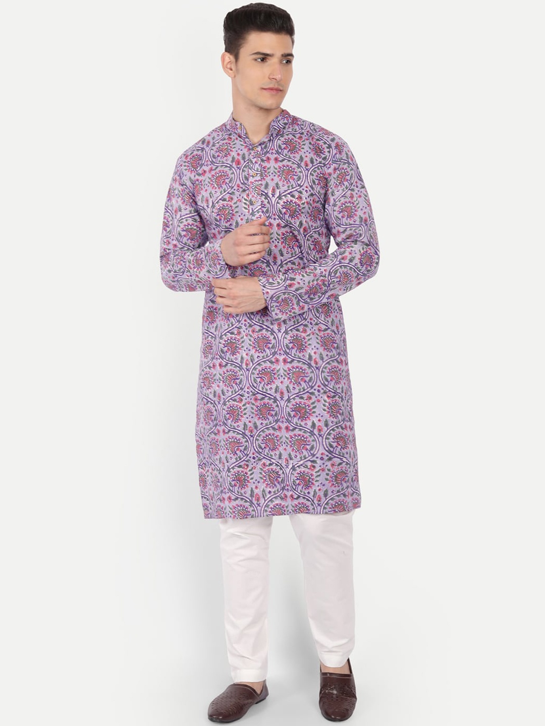 

Aashima Wahal Men Purple Floral Printed Block Print Pure Cotton Kurta