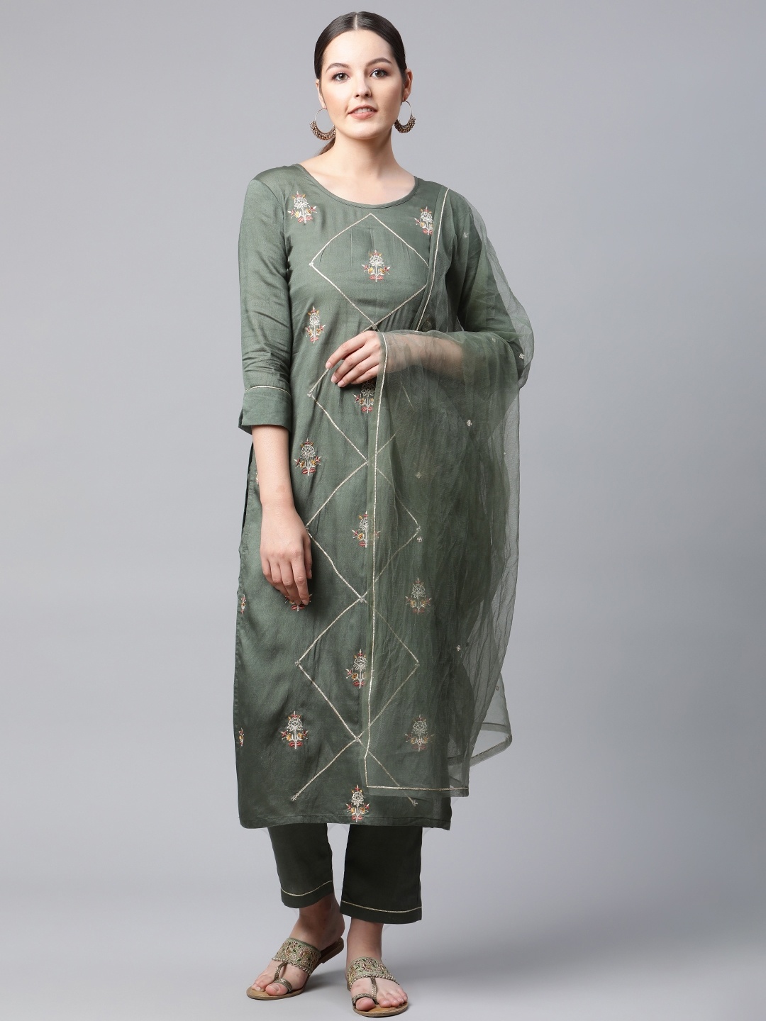 

SheWill Women Olive Green Ethnic Motifs Gotta Patti Kurta with Trousers & Dupatta