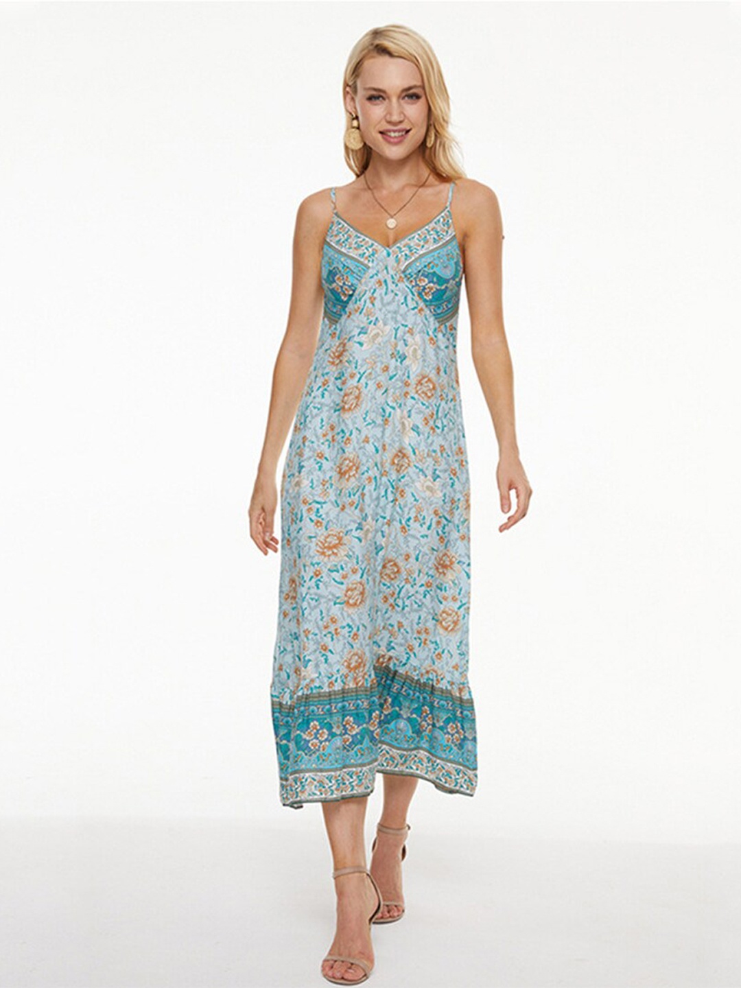 

BoStreet Blue Floral Maxi Dress
