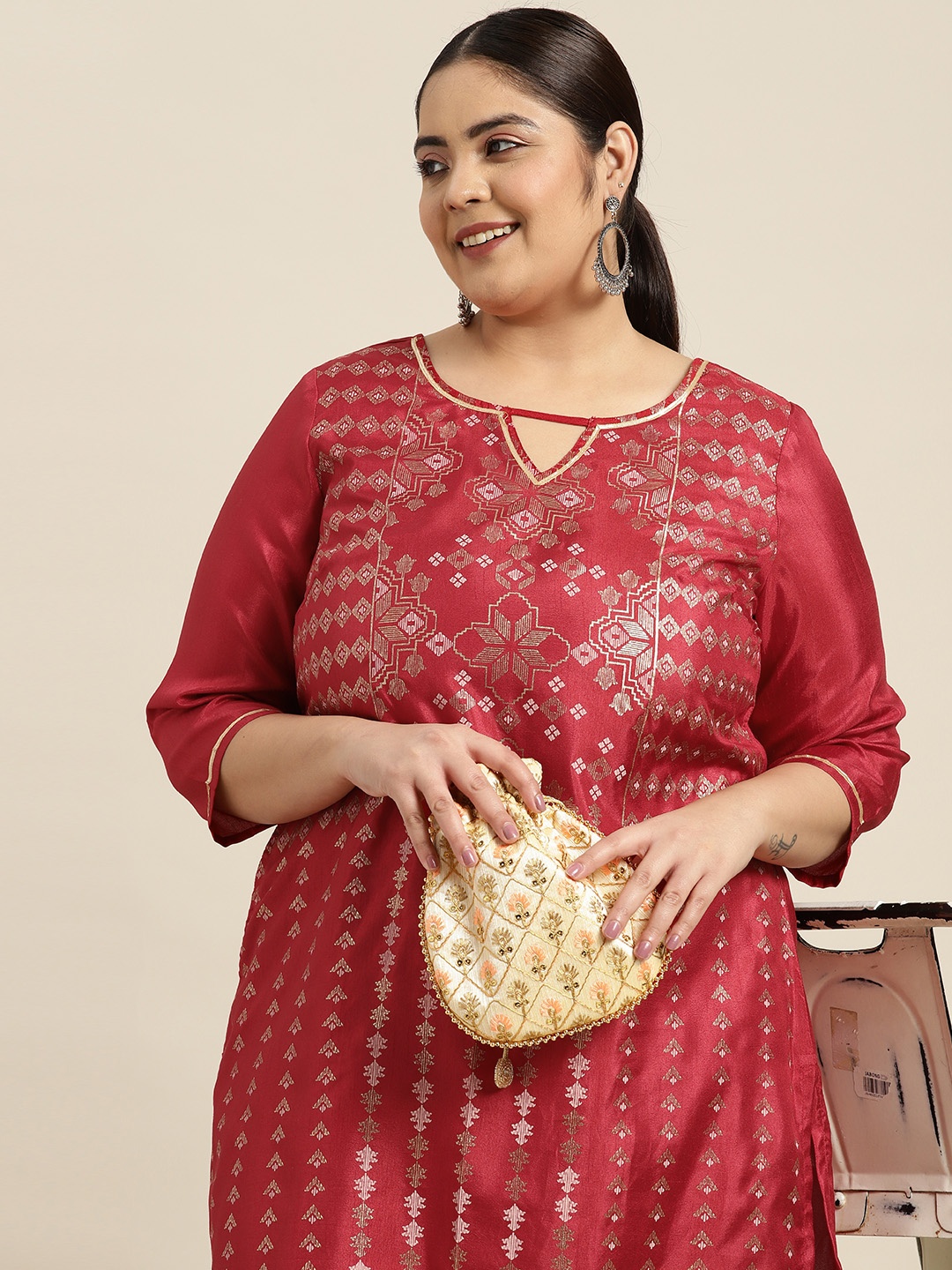 

Sztori Women Plus Size Ethnic Motifs Printed Kurta, Maroon