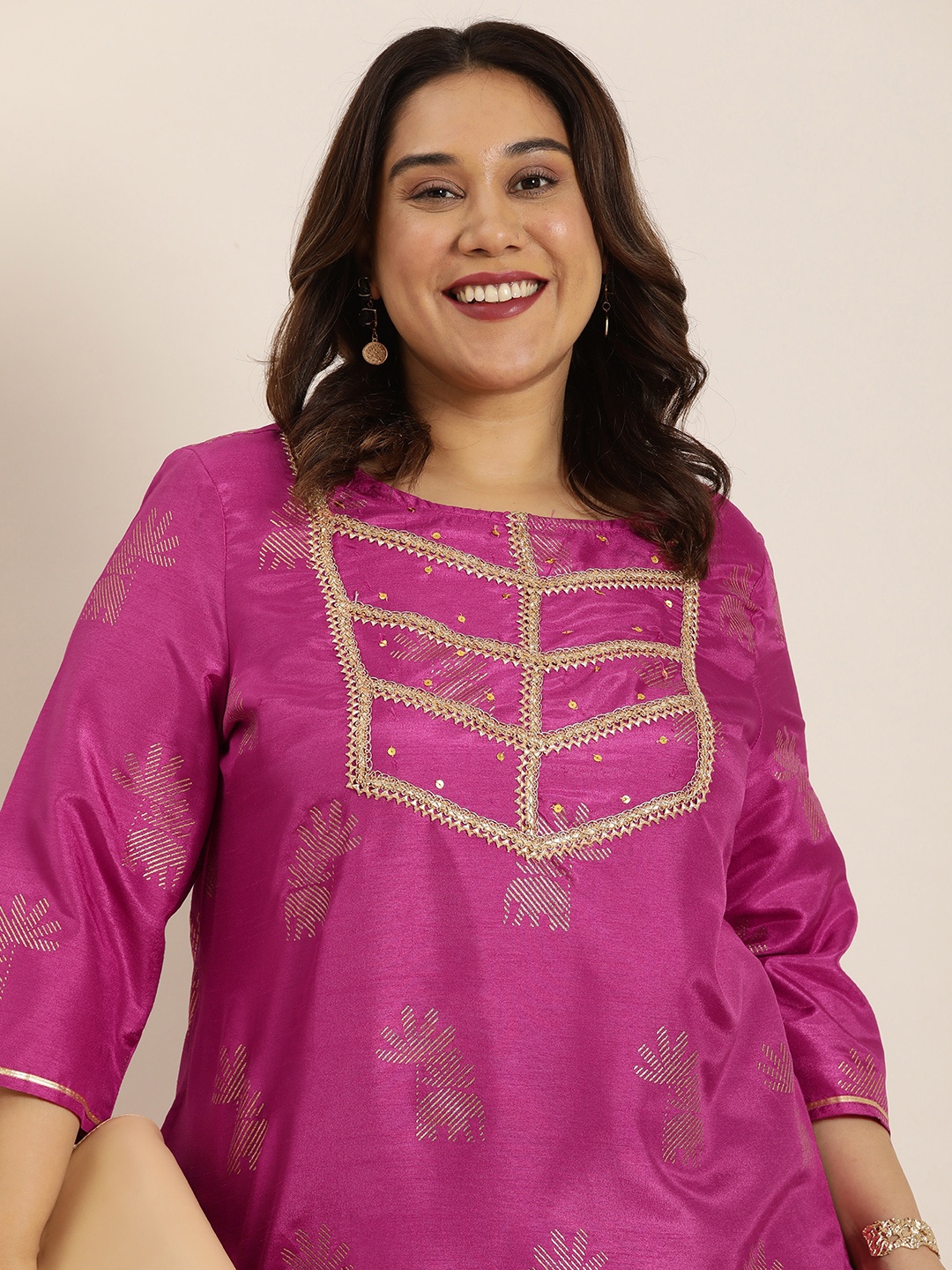 

Sztori Women Ethnic Motifs Printed Gotta Patti Kurta, Pink