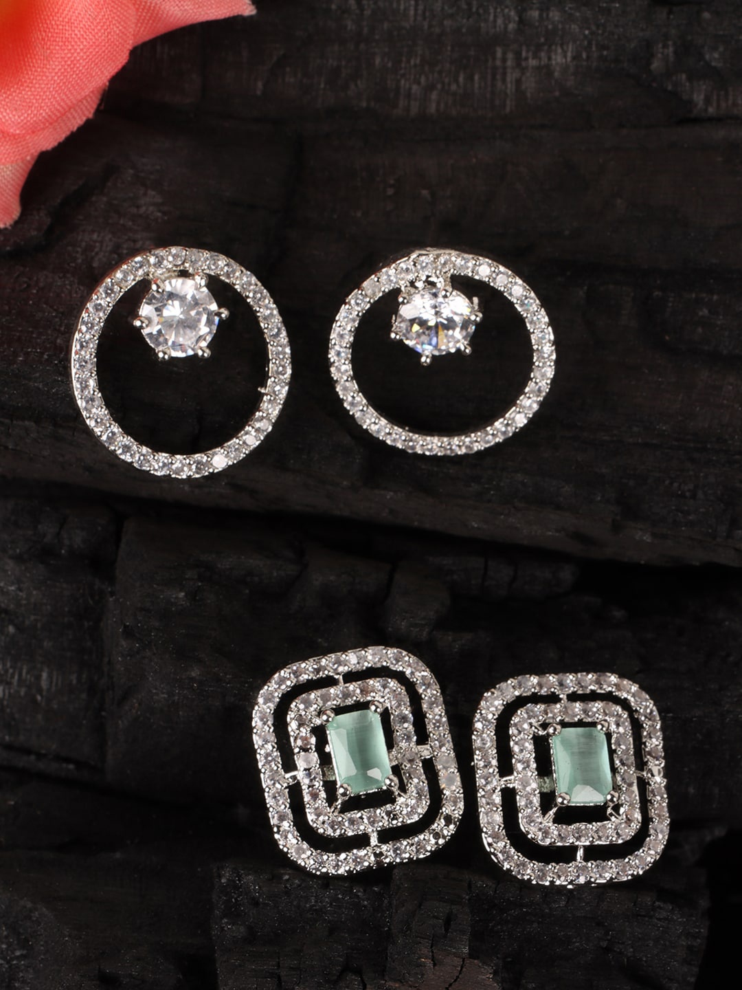 

JEWELS GEHNA Silver-Toned Contemporary Studs Earrings
