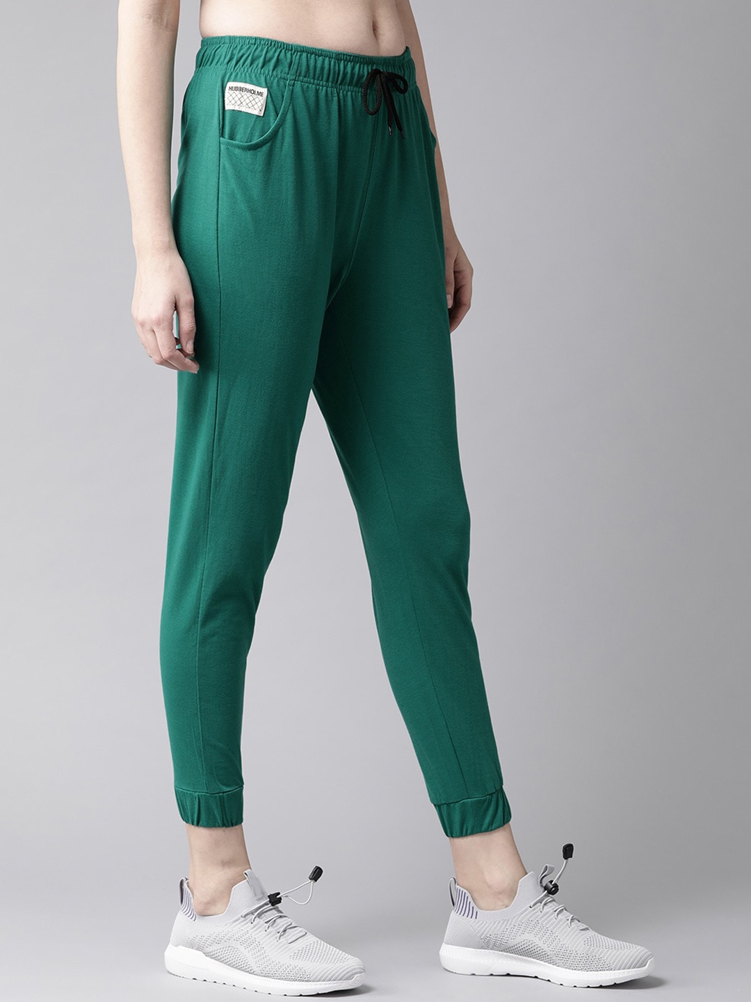 

Hubberholme Women Green Solid Slim-Fit Joggers with Cuffed Hem