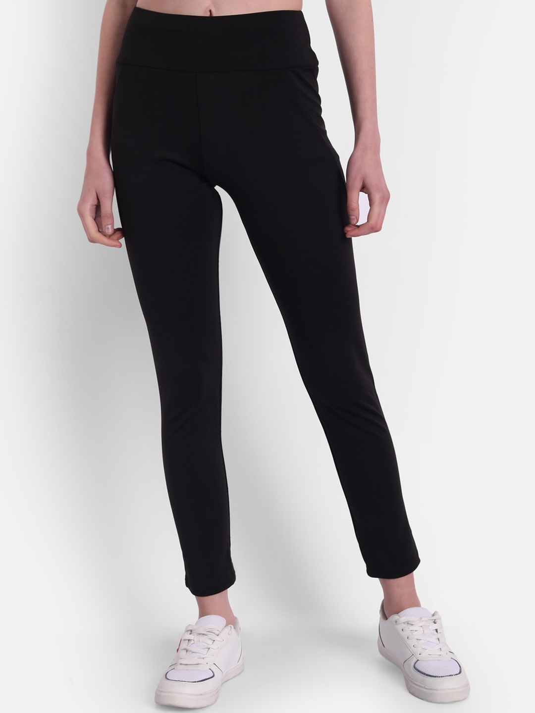 

Next One Women Black Solid Skinny Fit Treggings