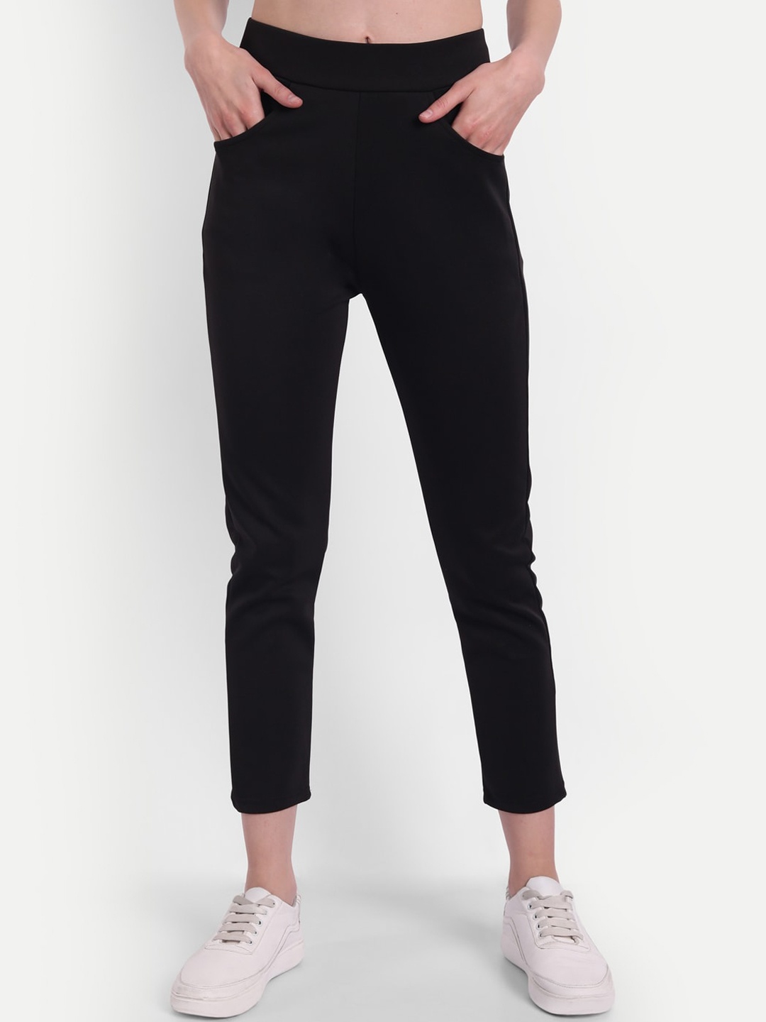 

Next One Women Black Solid Skinny Fit Treggings