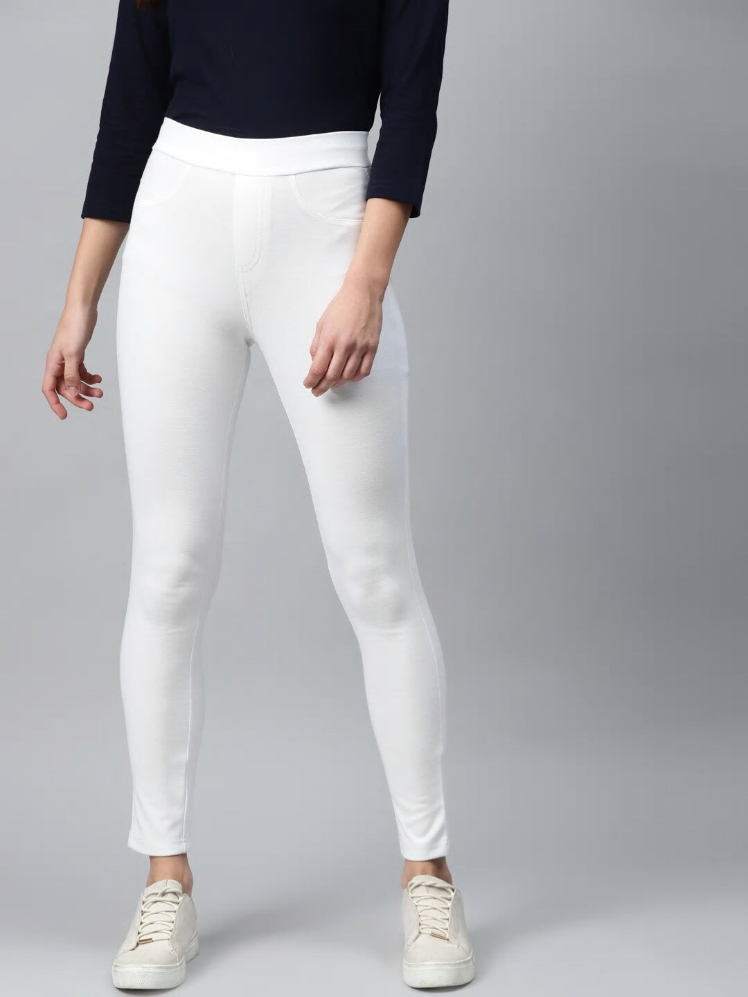 

Hubberholme Women White Solid Ankle-Length Skinny-Fit Jeggings