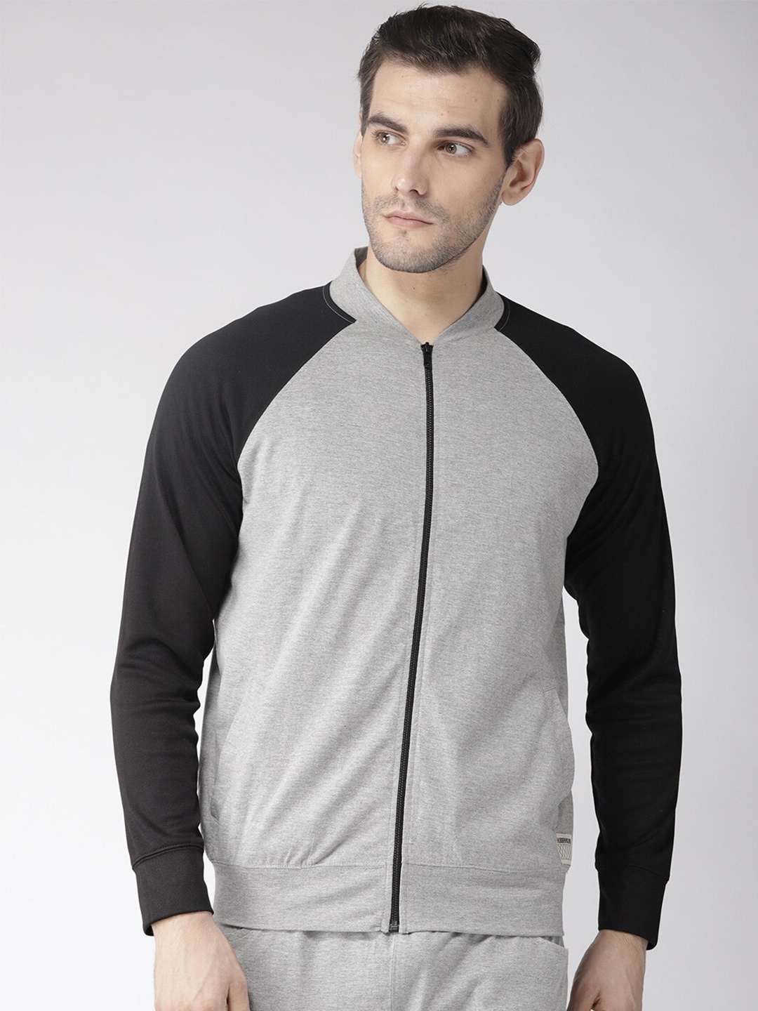 

Hubberholme Men Grey Melange Sweatshirt