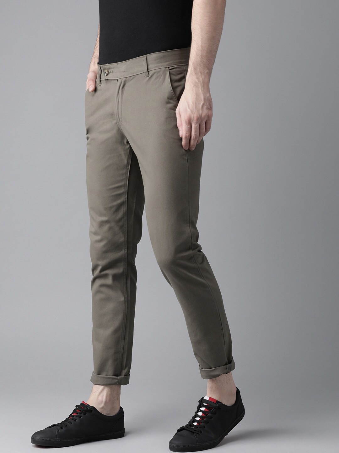 

Hubberholme Men Charcoal Comfort Slim Fit Easy Wash Trousers