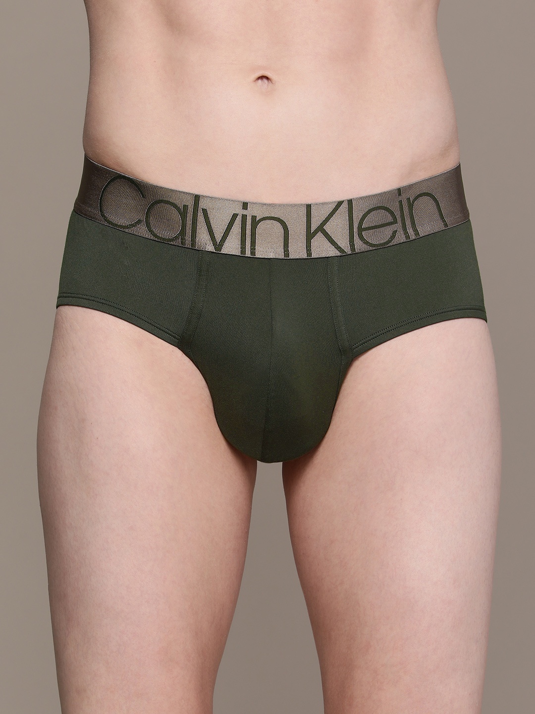 

Calvin Klein Underwear Men Olive Green Hipster Briefs NB2539FBU