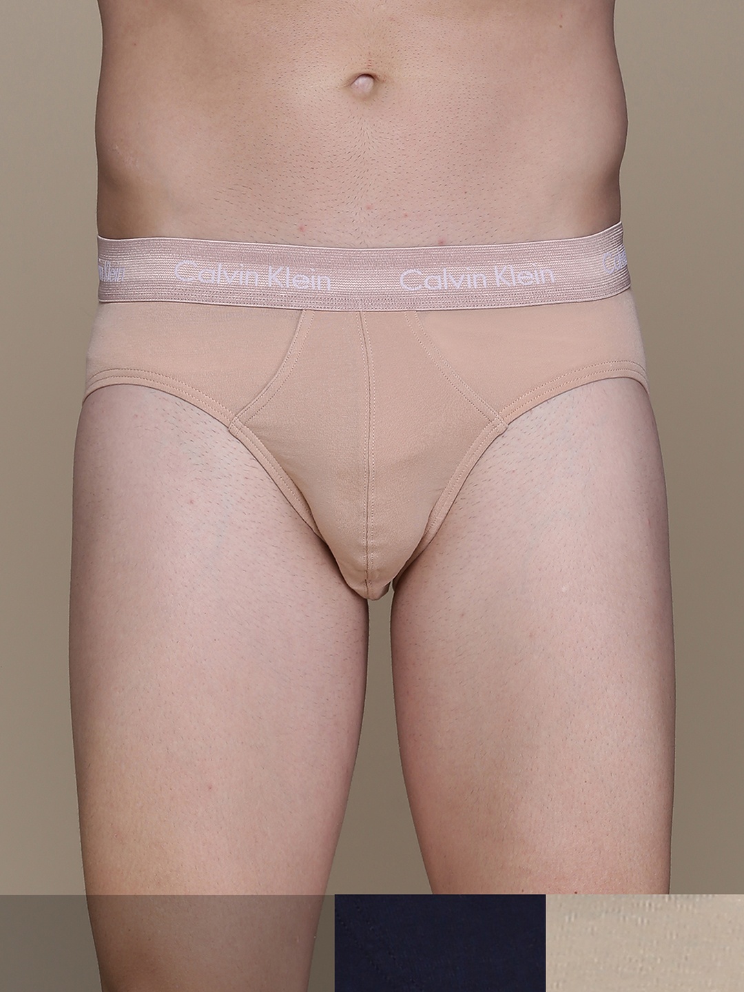 

Calvin Klein Underwear Men Pack Of 3 Solid Briefs- NB26136EG, Multi