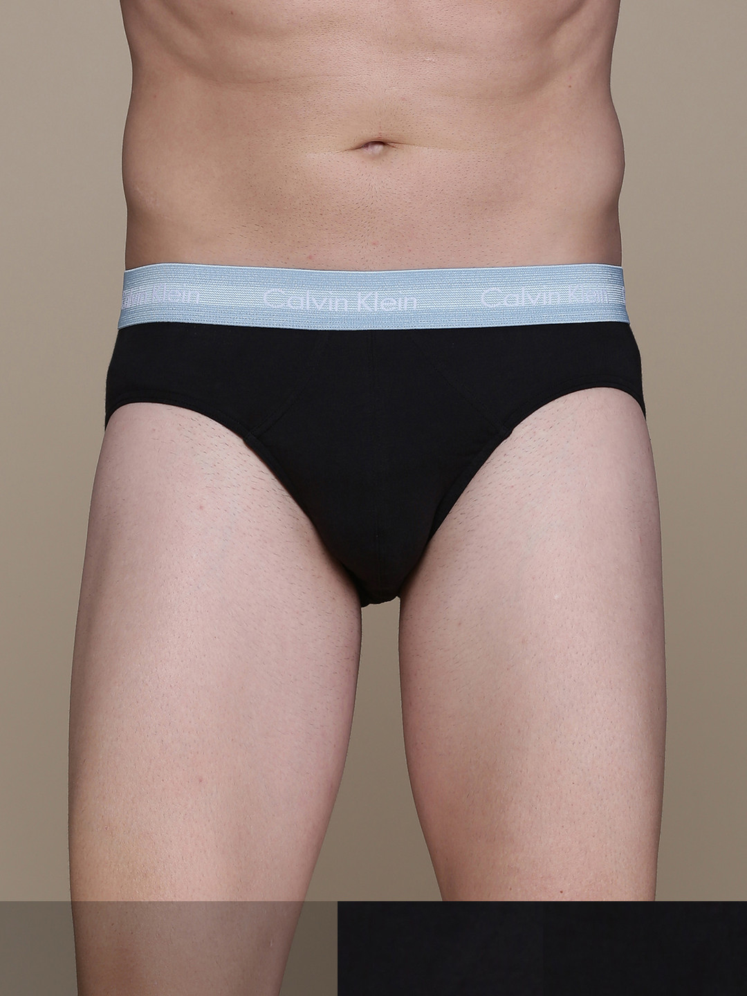 

Calvin Klein Underwear Men Black Solid Outer Elasticated Brief U26616ED
