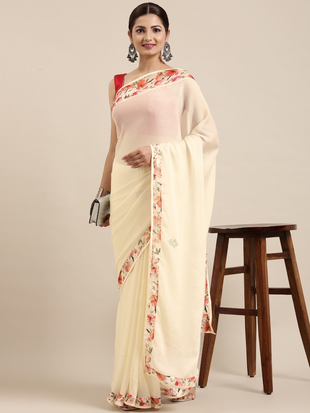 

Pothys White Sequinned Pure Chiffon Saree