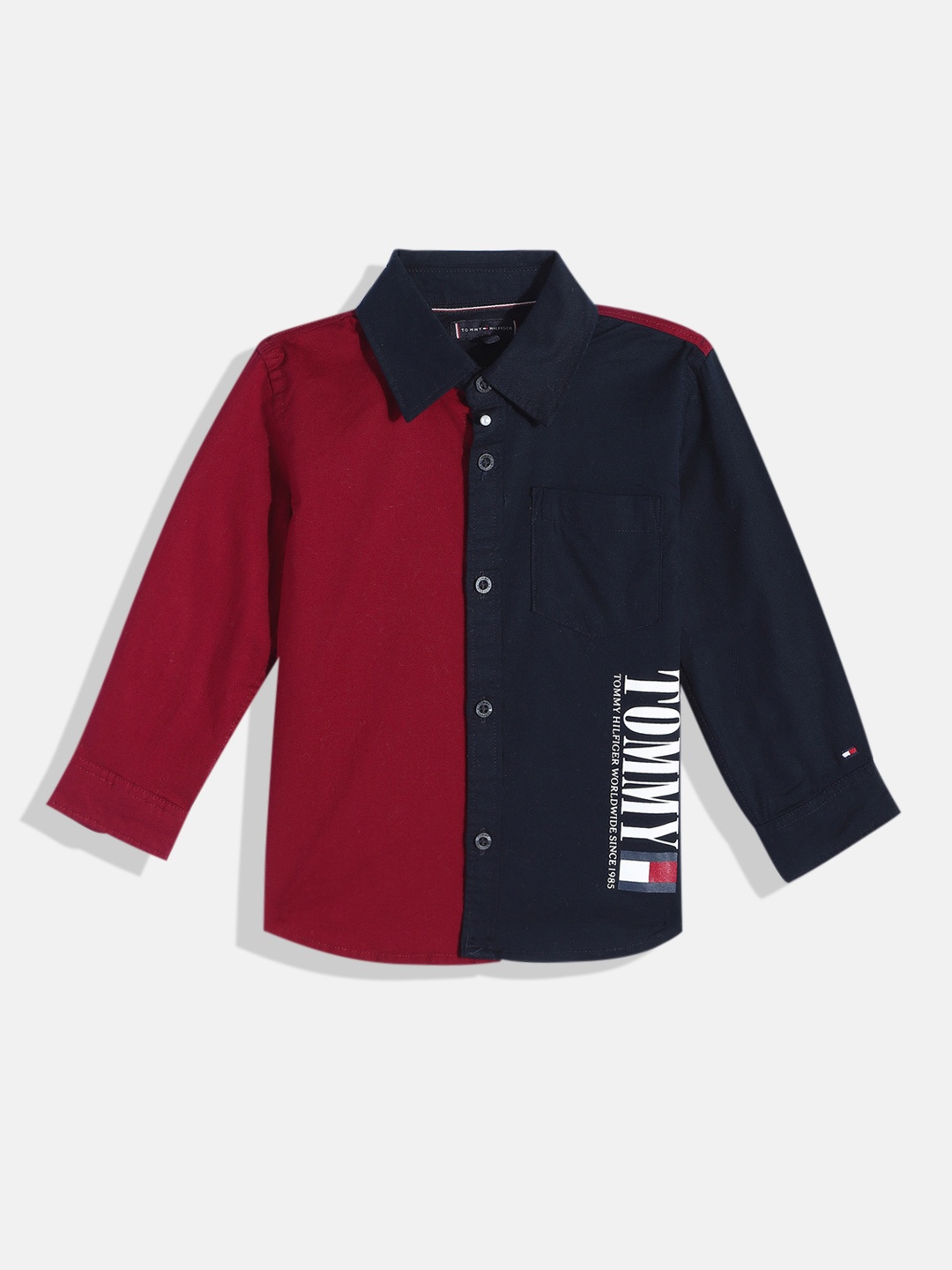 

Tommy Hilfiger Boys Colourblocked Casual Shirt, Navy blue