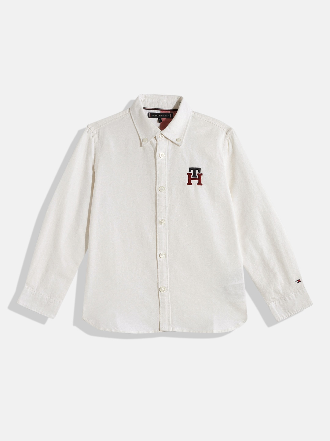 

Tommy Hilfiger Boys White Solid Pure Cotton Casual Shirt