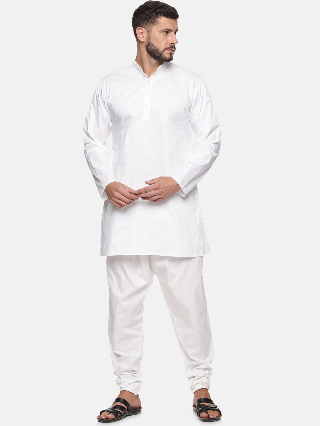 

Sethukrishna Men White & magnolia Chikankari Kurta