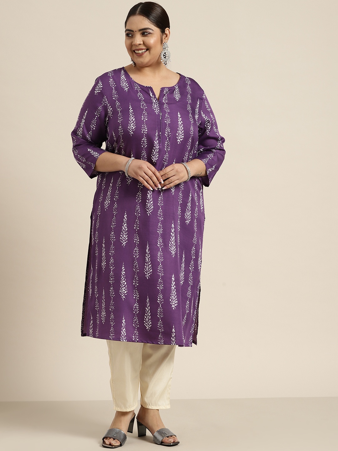 

Sztori Women Plus Size Purple & White Ethnic Motifs Printed Kurta