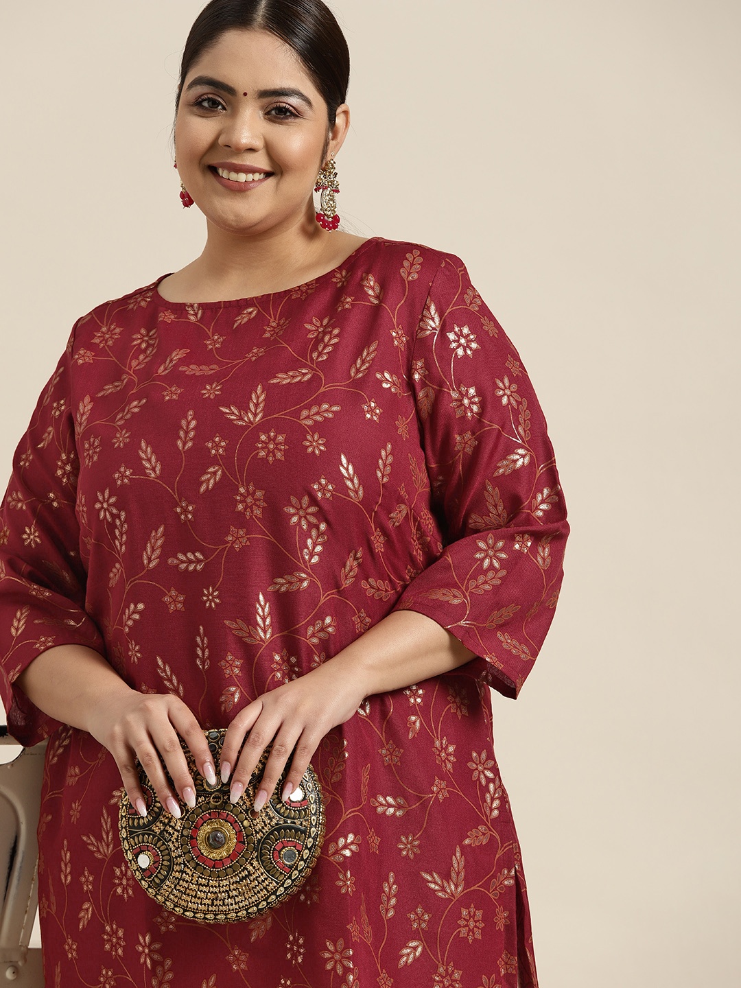 

Sztori Plus Size Maroon & Golden Floral Print Kurti