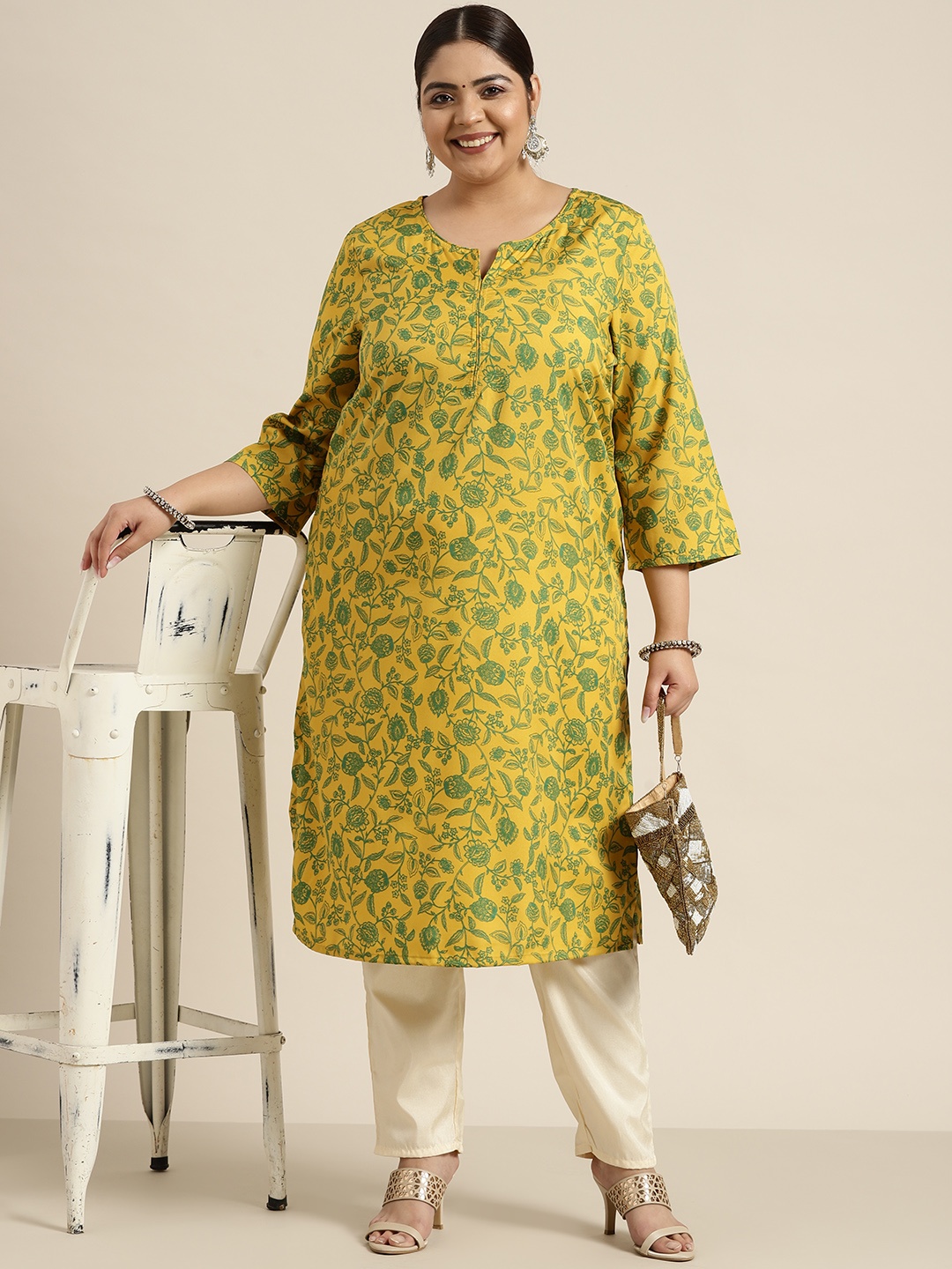 

Sztori Women Plus Size Mustard Yellow & Green Floral Print Kurta