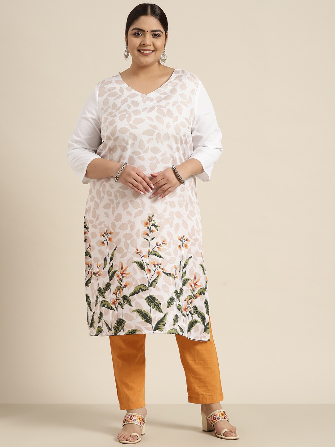 

Sztori Women Plus Size Off White & Beige Floral Print Kurta