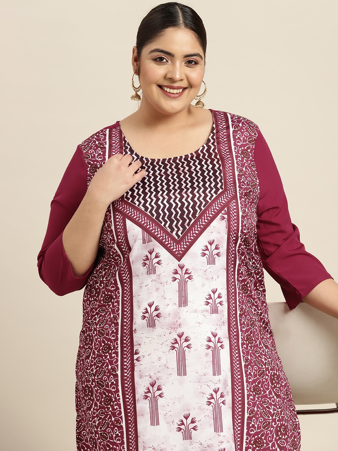 

Sztori Women Plus Size Ethnic Motifs Printed Kurta, Magenta