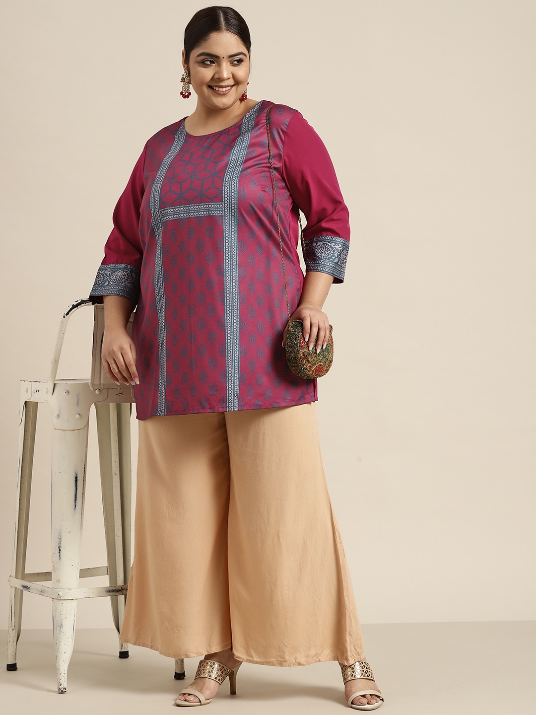 

Sztori Plus Size Maroon & Blue Ethnic Motifs Print Kurti