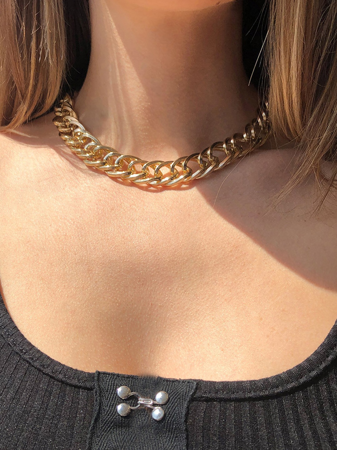 

Unwind by Yellow Chimes Gold-Toned Gold Chain