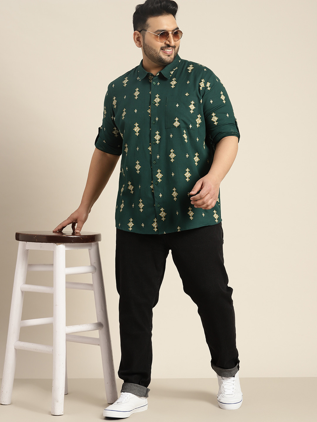 

Sztori Plus Size Geometric Printed Cotton Shirt, Green