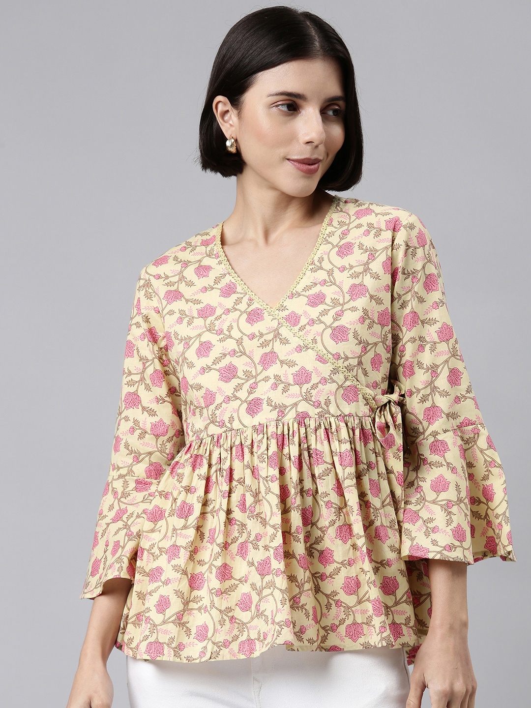 

MALHAAR Beige & Pink Floral Print Cotton Wrap Top