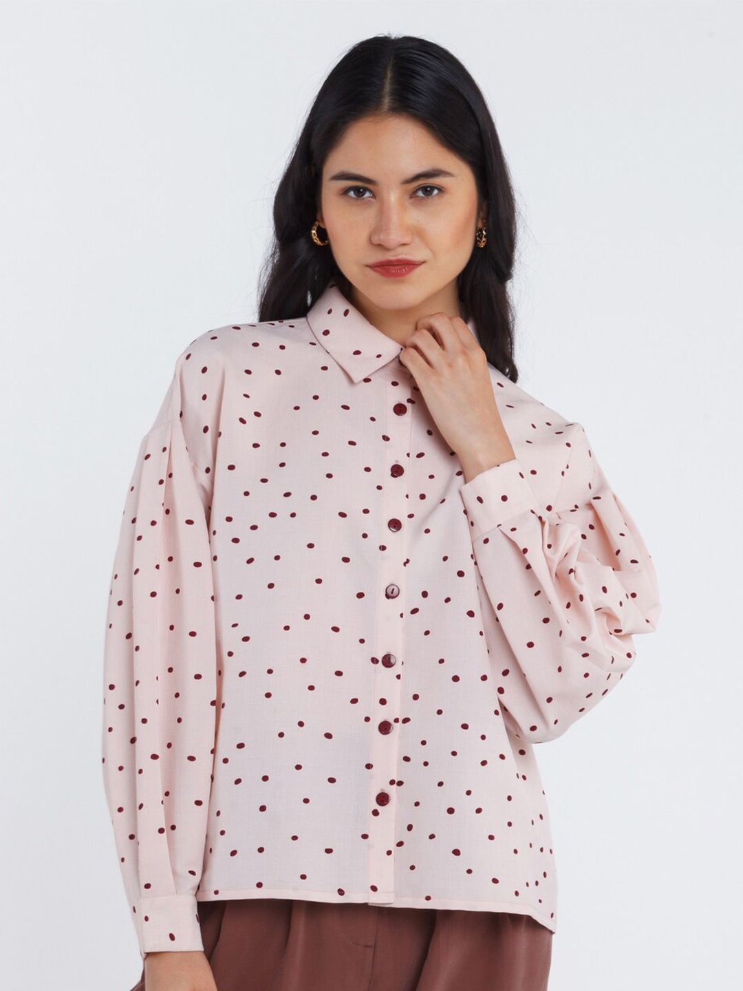 

Zink London Women Pink Printed Slim Fit Casual Shirt