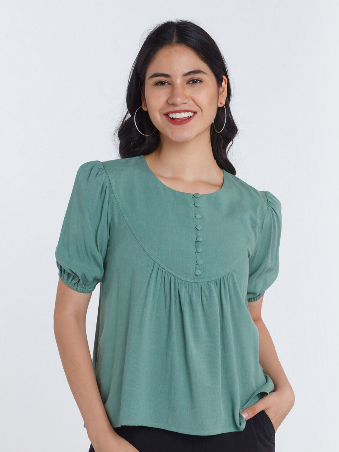 

Zink London Women Green Solid A-line Top