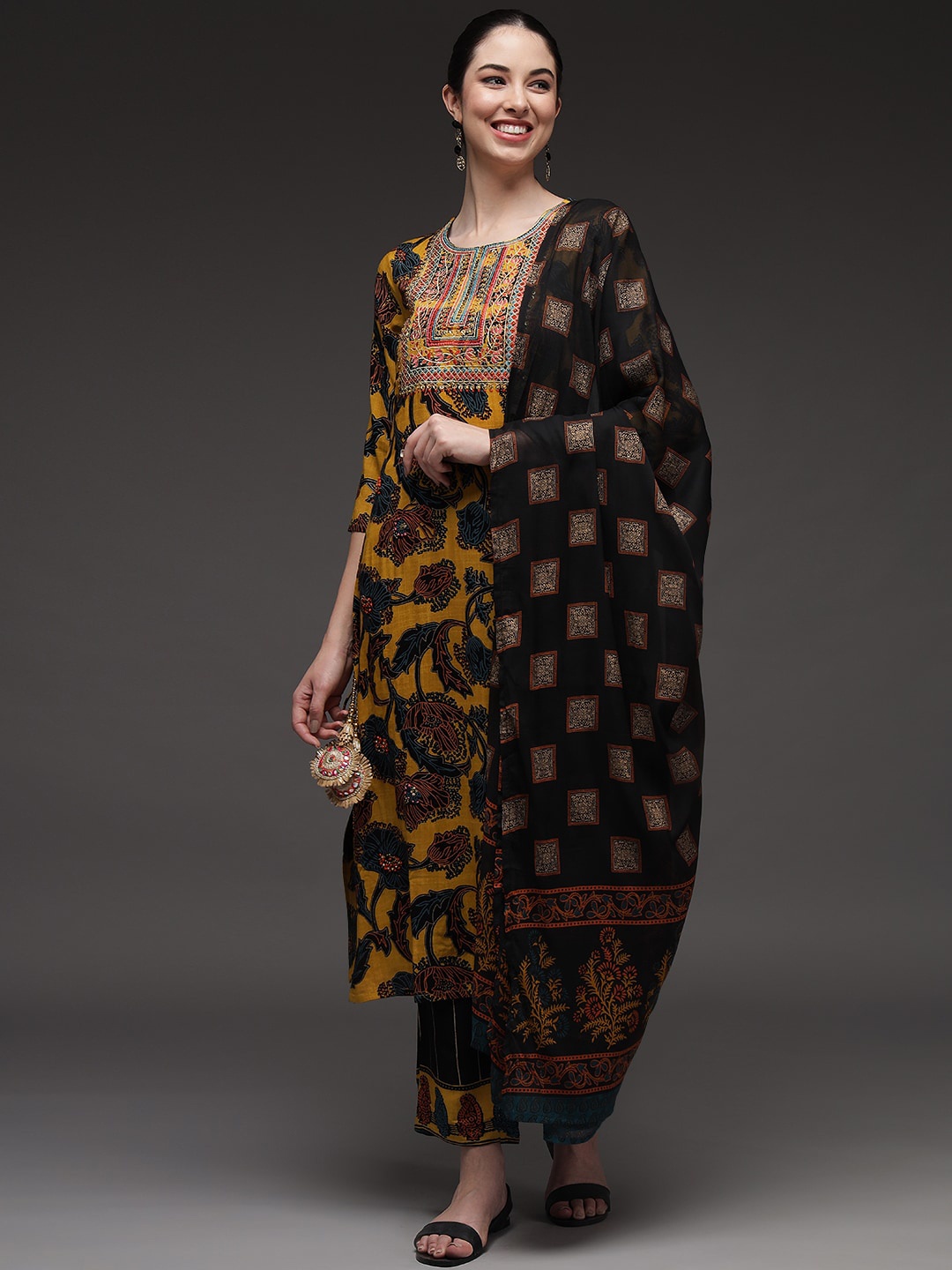 

Pankvi Women Mustard Yellow Floral Printed Beads and Stones Kurta with Palazzos & With Dupatta