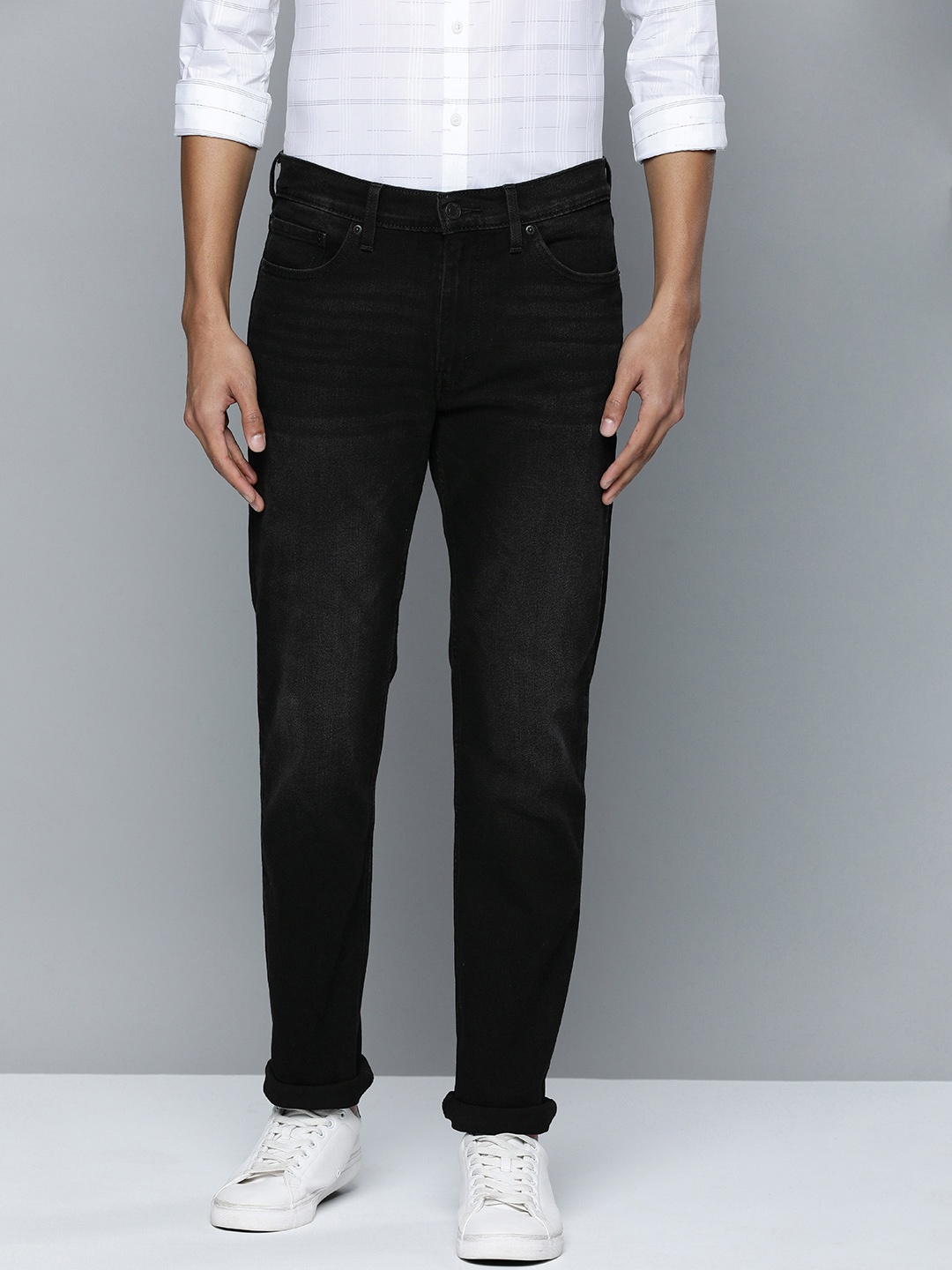 

Levis Men Black 511 Slim Fit Light Fade Stretchable Jeans