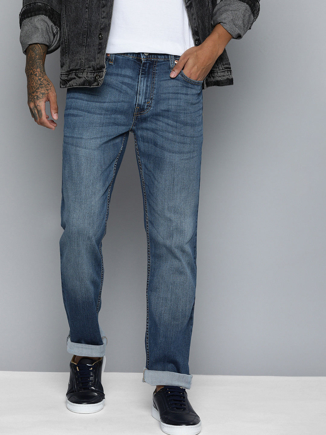 

Levis Men Blue 511 Slim Fit Light Fade Stretchable Jeans