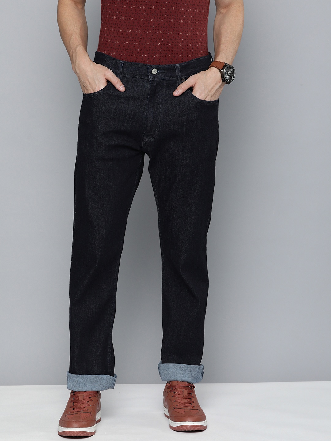 

Levis Men Blue 551Z Straight Fit Stretchable Jeans